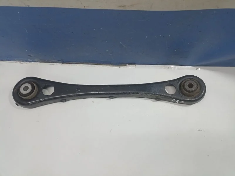 Рычаг подвески Audi A6 2005 4F0501529C 4F2 3.0 BBJ, задний