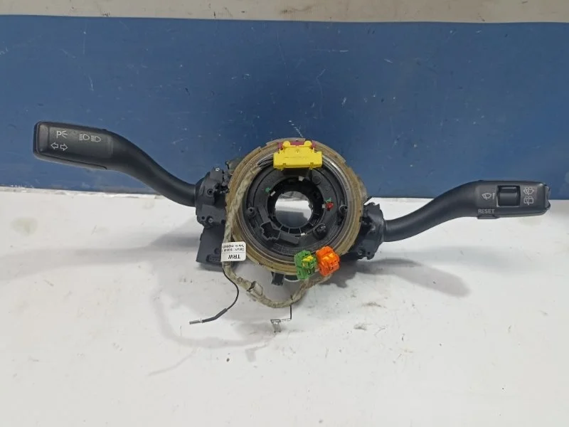 Переключатели подрулевые Audi Q7 2006 4F0953549 4LB 3.0TDI BUG