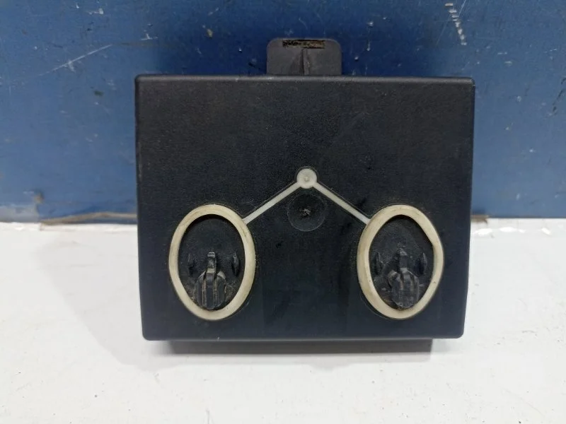 Блок управления дверью Audi Q7 2006 4L0959794C 4LB 3.0TDI BUG, задний правый