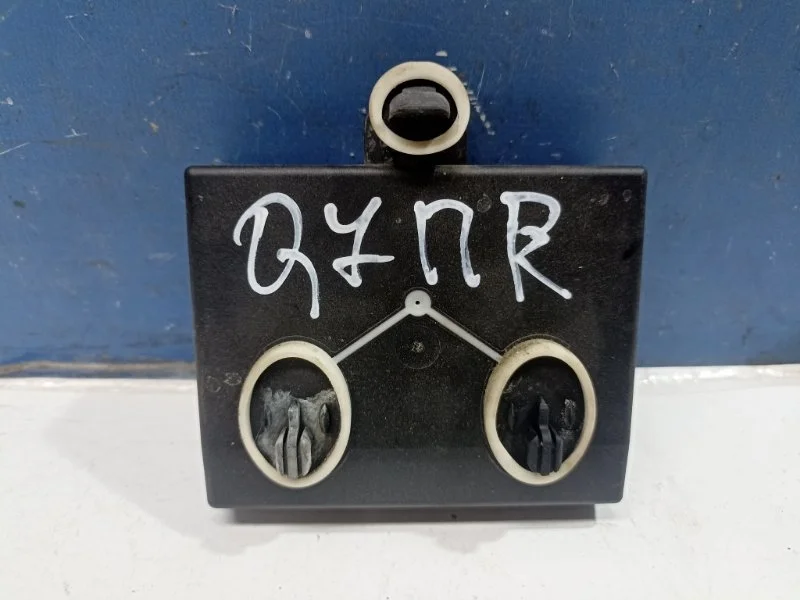 Блок управления дверью Audi Q7 2006 4L0959792B 4LB 3.0TDI BUG, передний правый