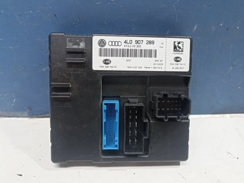 Блок комфорта Audi Q7 2006 4L0907289 4LB 3.0TDI BUG