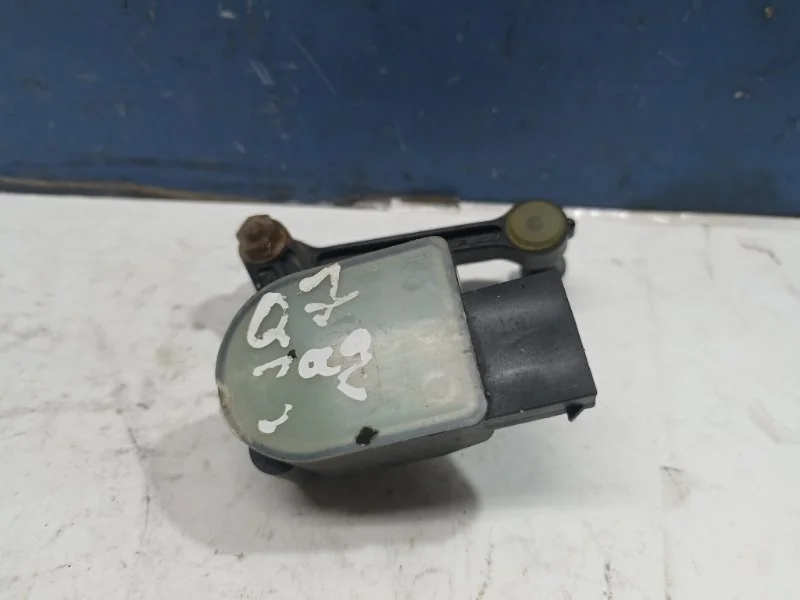 Датчик положения кузова Audi Q7 2006 4E0907503C 4LB 3.0TDI BUG, задний