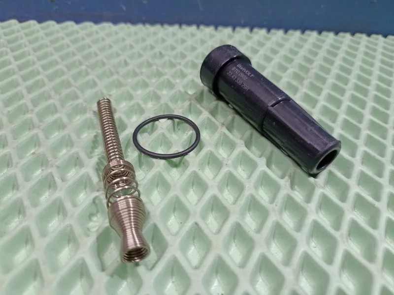 Наконечник катушки зажигания Lada Largus 2016 STC0902 K4M