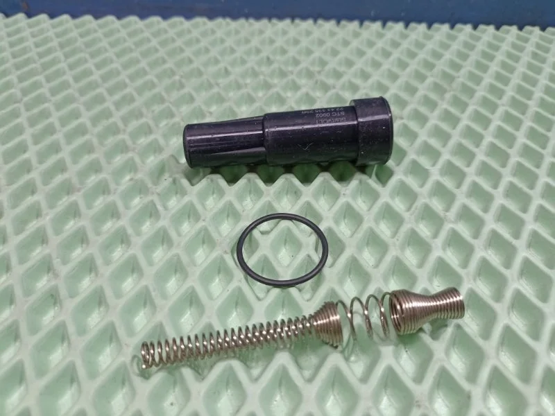 Наконечник катушки зажигания Lada Largus 2016 STC0902 K4M