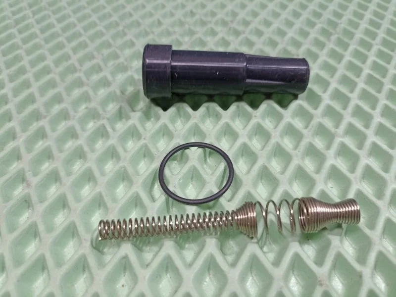 Наконечник катушки зажигания Lada Largus 2016 STC0902 K4M