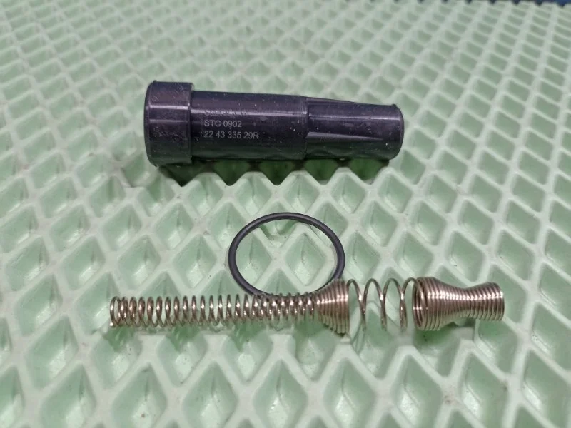 Наконечник катушки зажигания Lada Largus 2016 STC0902 K4M