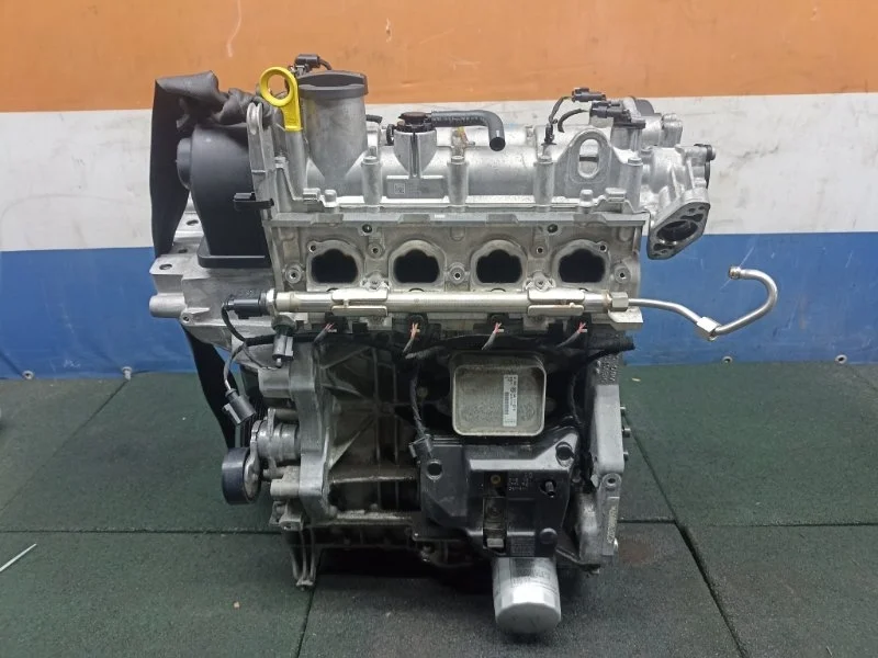 Двигатель Volkswagen Tiguan 2014 04E100034D 5N1 1.4 CZD