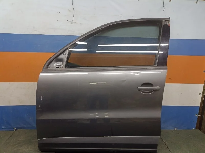 Дверь Volkswagen Tiguan 2011 5N0831055B 5N1 2.0 CAW, передняя левая