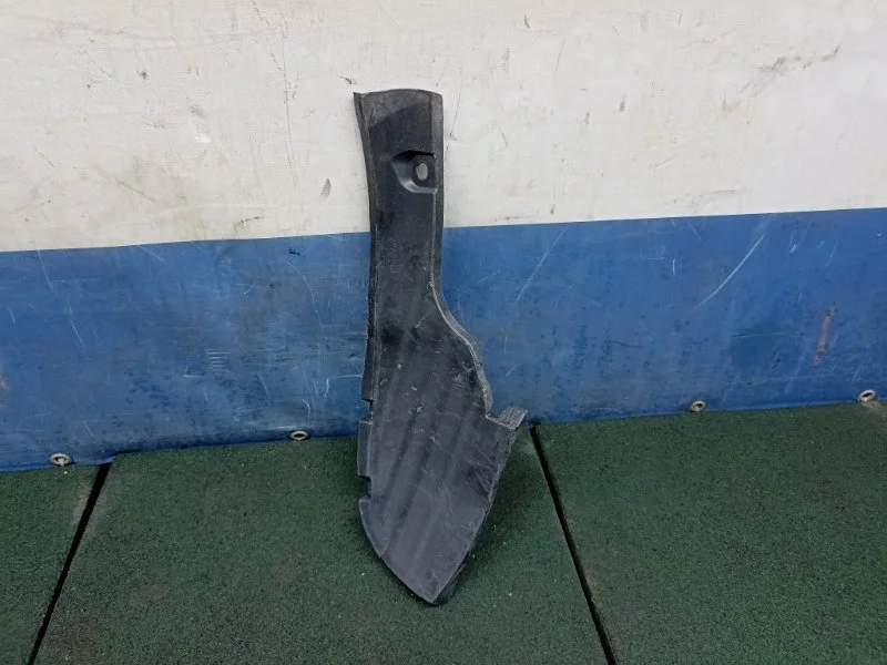 Подкрылок Toyota Yaris 2007 5259152180 KSP90 1.5 1NZ, задний правый