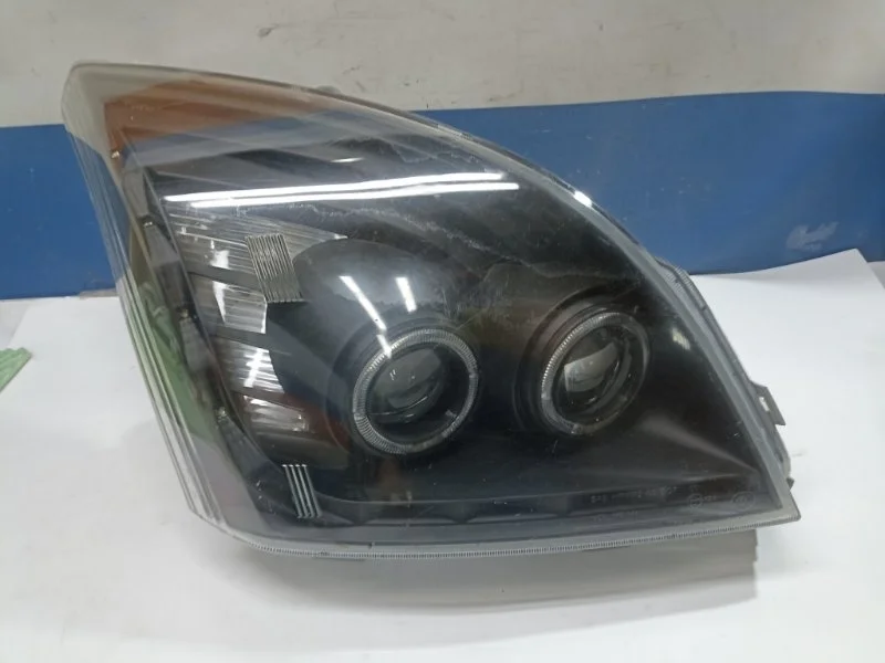 Фара Toyota Land Cruiser Prado 120 2002-2009 811706A060, правая