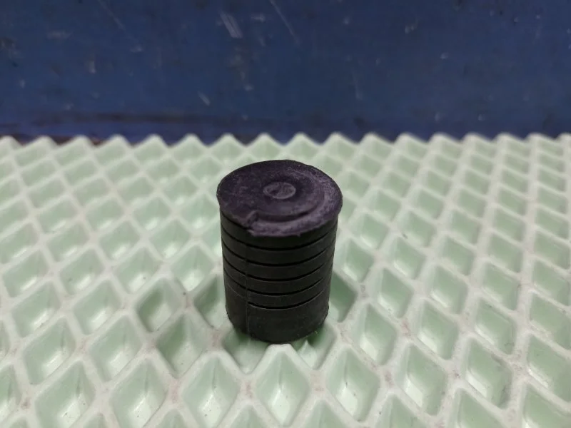 Отбойник капота Lexus Gx460 13-19 9054115004