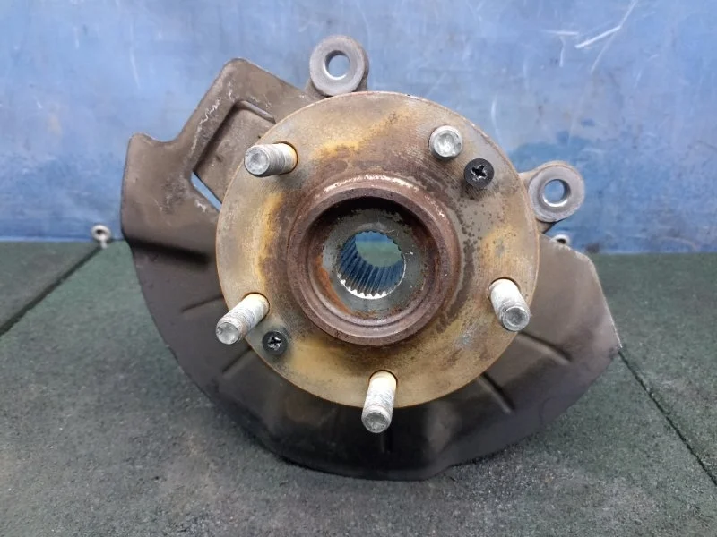 Кулак поворотный Kia Soul 2 2015 51715B2050 PS 1.6 G4FG, передний левый