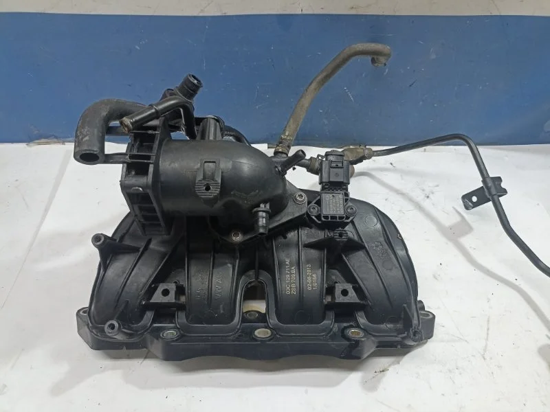 Коллектор впускной Volkswagen Tiguan 2015 03C129711AE 5N1 1.4 CTH