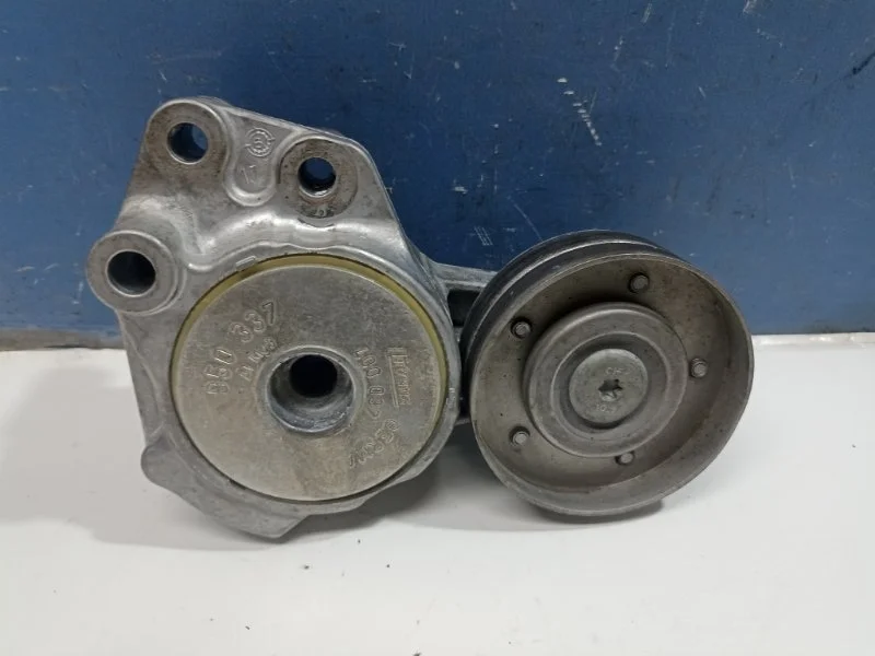 Ролик натяжитель приводного ремня Volkswagen Tiguan 2015 03C145299J 5N1 1.4 CTH