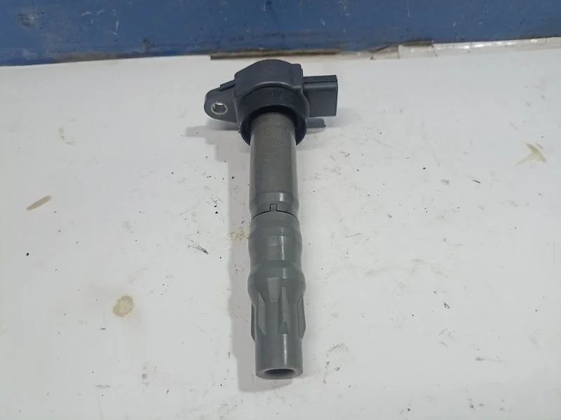 Катушка зажигания Mitsubishi Outlander 2005 MR994643 CU2W 2.4 4G69