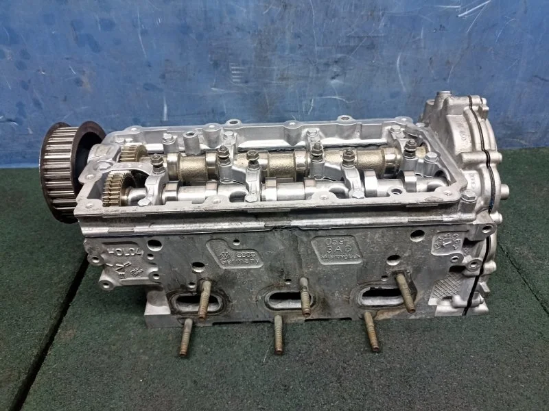 Головка блока цилиндров Audi Q7 2006 059103063CQ 4LB 3.0TDI BUG, левая