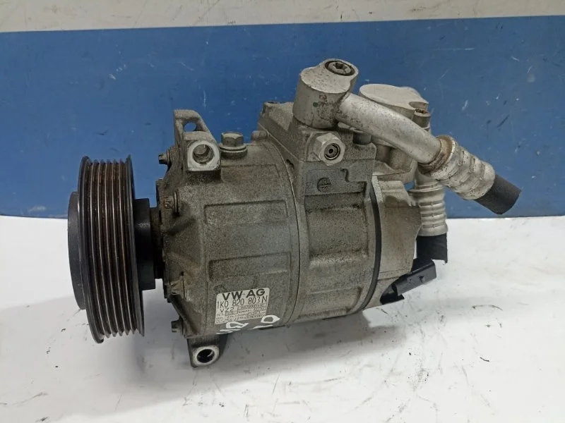 Компрессор кондиционера Volkswagen Passat 2010 1K0820803N B6 2.0 BVY