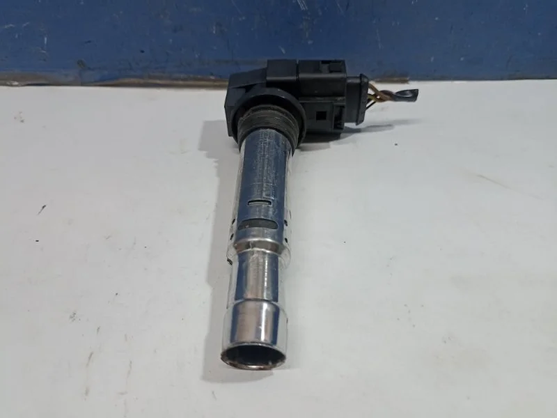 Катушка зажигания Skoda Fabia 2004 0986221023 1.4 BBY