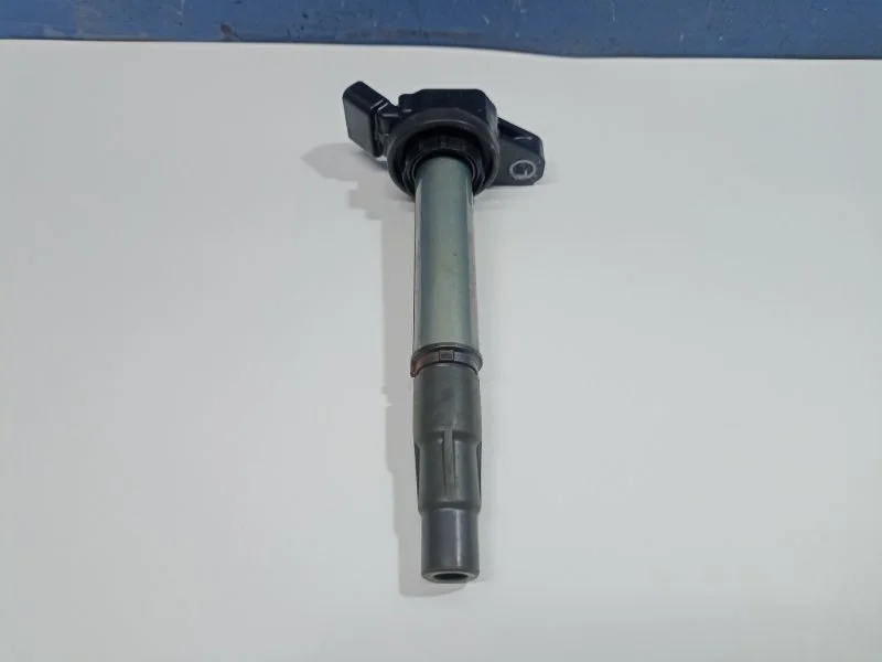 Катушка зажигания Toyota C-HR 2022 9091902258 ZGX10 2.0 3ZRFAE