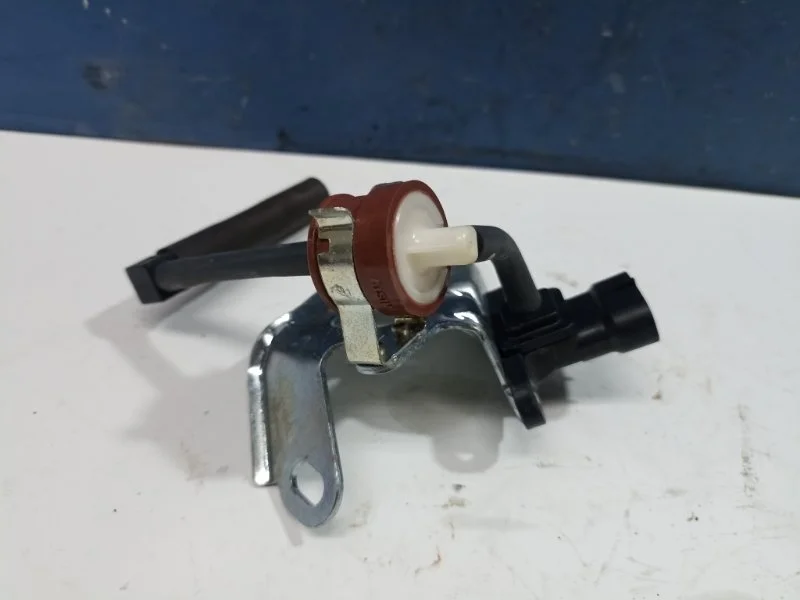 Датчик абсолютного давления Toyota C-Hr 2021 8942126030 ZGX10 2.0 3ZR