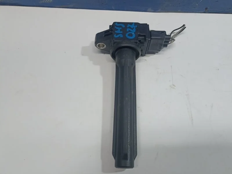 Катушка зажигания Mitsubishi Outlander 2016 1832A062 GF 2.4 4J12