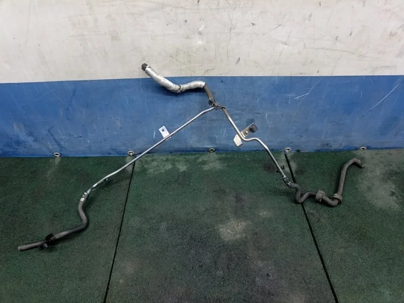 Трубка системы охлаждения Volkswagen Tiguan 2013 06J121075B 5N1 2.0 CAW