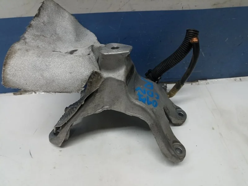 Кронштейн ДВС Audi Q5 2013 8K0199308BD 8R 2.0 CDN, правый