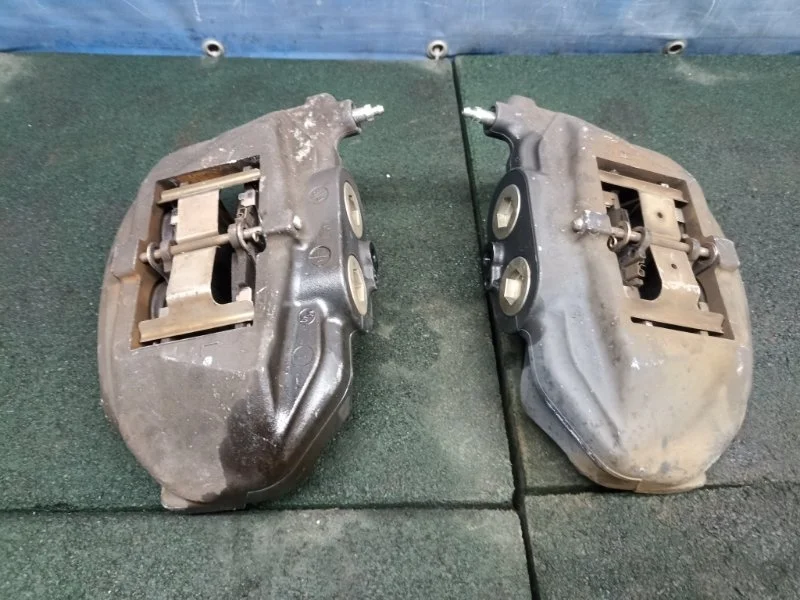 Суппорта тормозные Lexus GS 3 2012 4773022460 GRS190, передняя