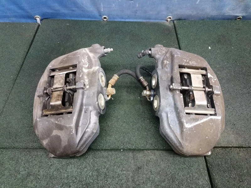 Суппорта тормозные Lexus GS 3 2012 4773022460 GRS190, передняя