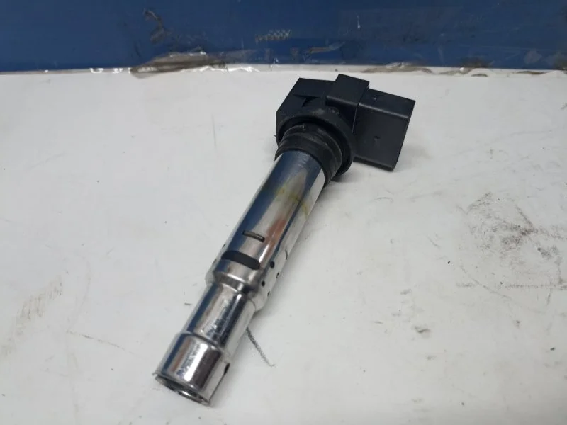 Катушка зажигания Skoda Fabia 2010 036905715F 5J2 1.4 CGG