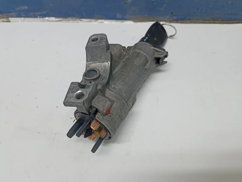 Замок зажигания с ключом Skoda Fabia 2002 4B0905851C 6Y2 1.4 8V AME