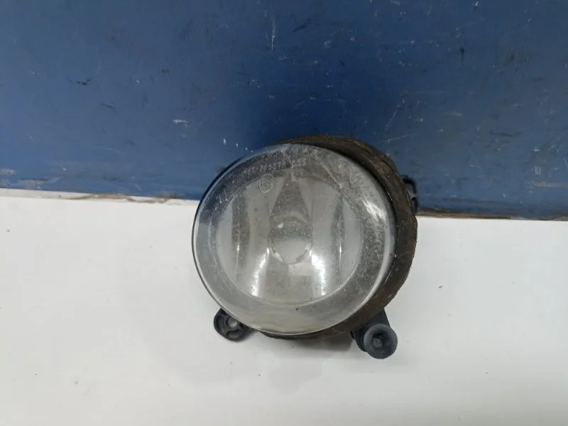 Фара ПТФ Audi A4 2007-2015 8T0941700B B8 1.8 CDA, правая