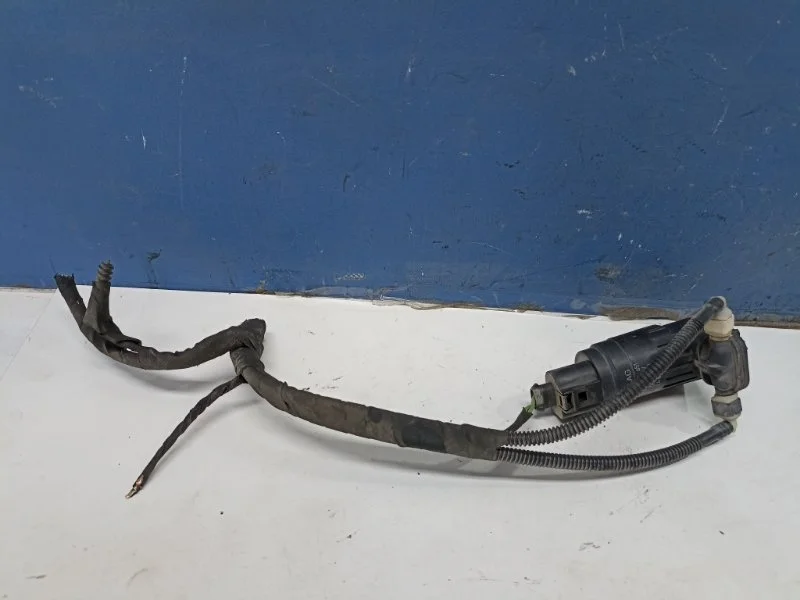 Насос стеклоомывателя Volkswagen Golf 6 2012 1K6955651 2.0TDI CLC