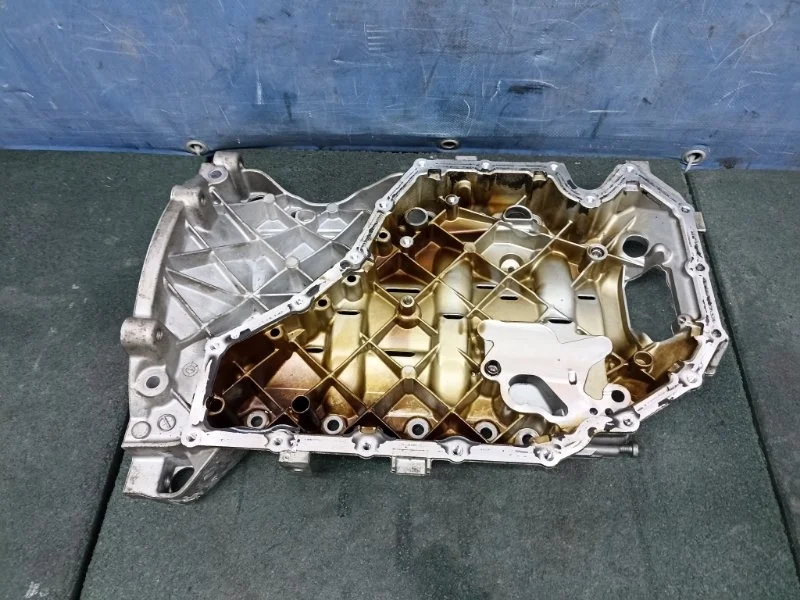 Поддон двигателя Audi Q5 2013 06H103603AK 8R 2.0 CDN