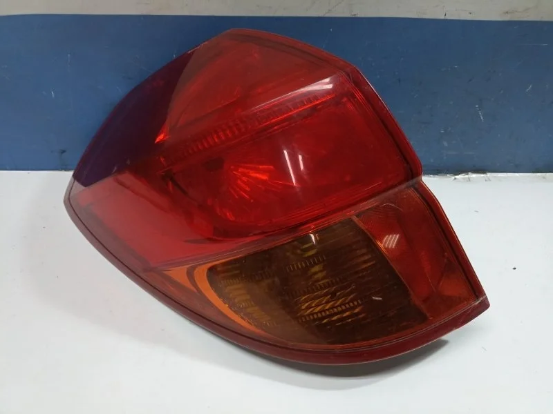 Фонарь Subaru Outback 2006 84201AG010 BP9, задний левый