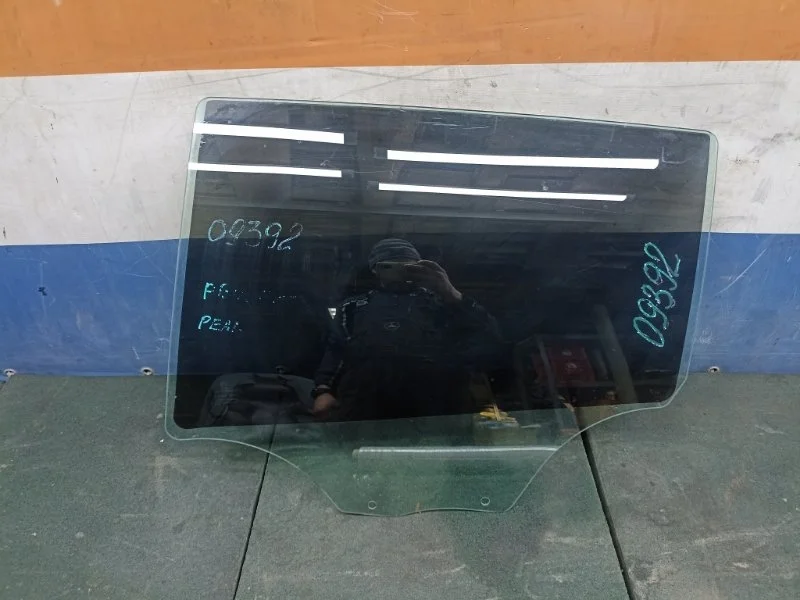 Стекло двери Peugeot 308 2008 9203HR, заднее левое