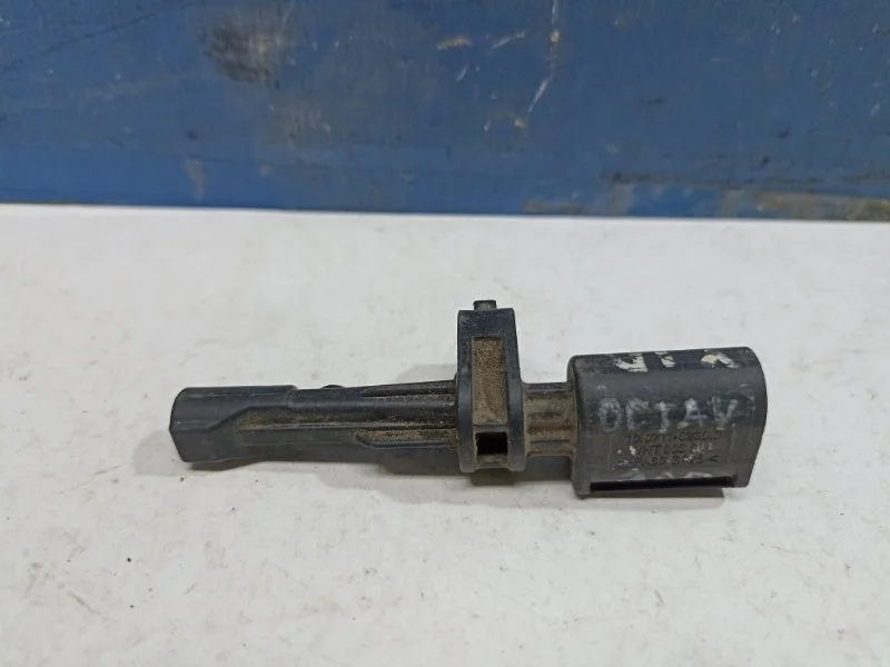 Датчик ABS Skoda Octavia A7 2015 WHT003864, задний