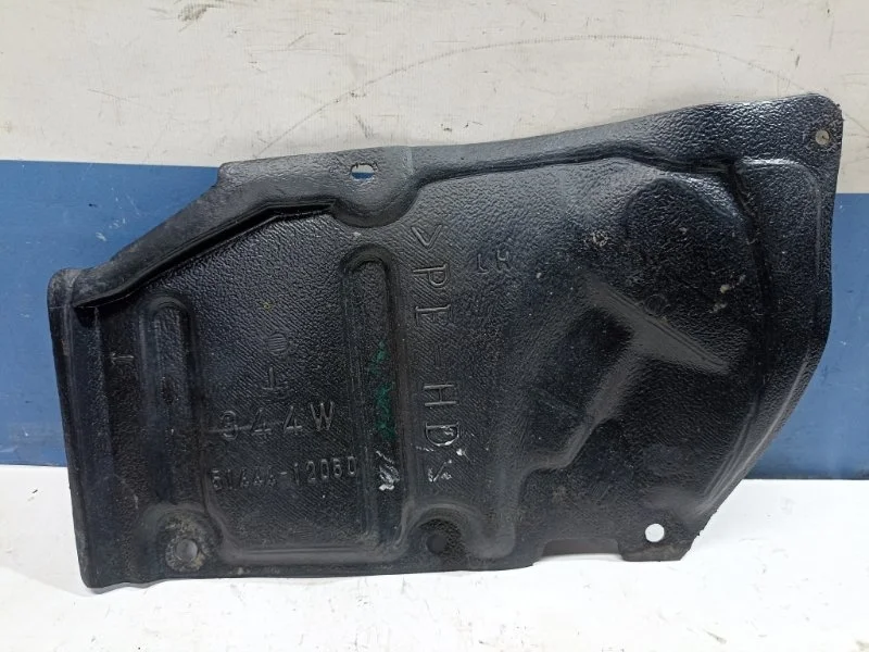 Защита двигателя Toyota Corolla 2010 5144412050 E150