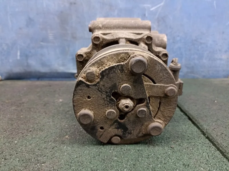 Компрессор кондиционера Ford Fusion 2009 YS4H19D629AB