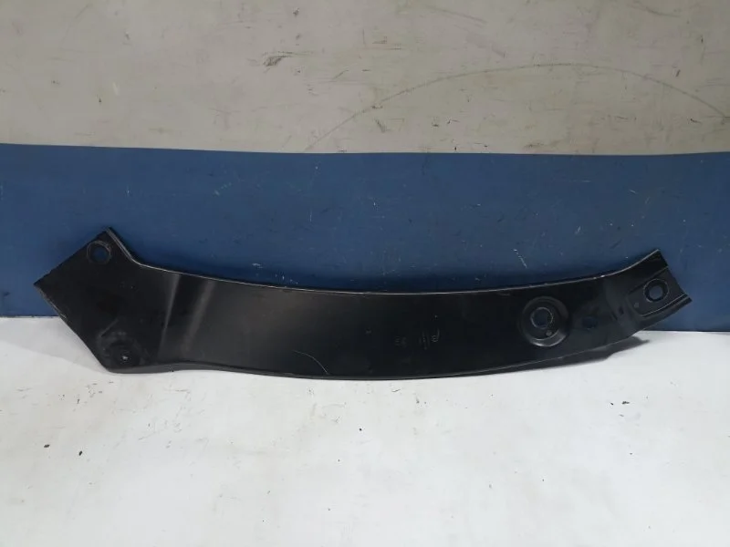 Кронштейн фары Volkswagen Tiguan 2011 5N0806929A 5N1 2.0 CAW, передний левый