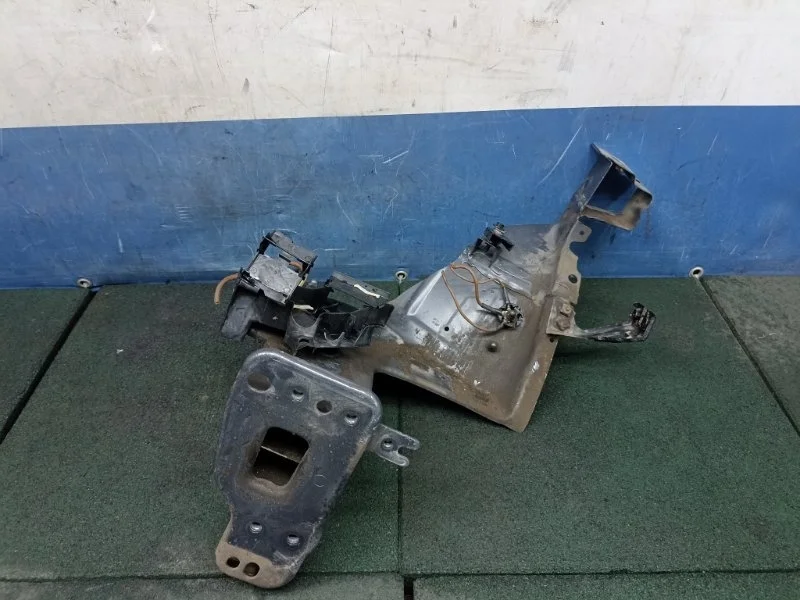 Лонжерон Volkswagen Tiguan 2011 5N0803091 5N1, передний левый