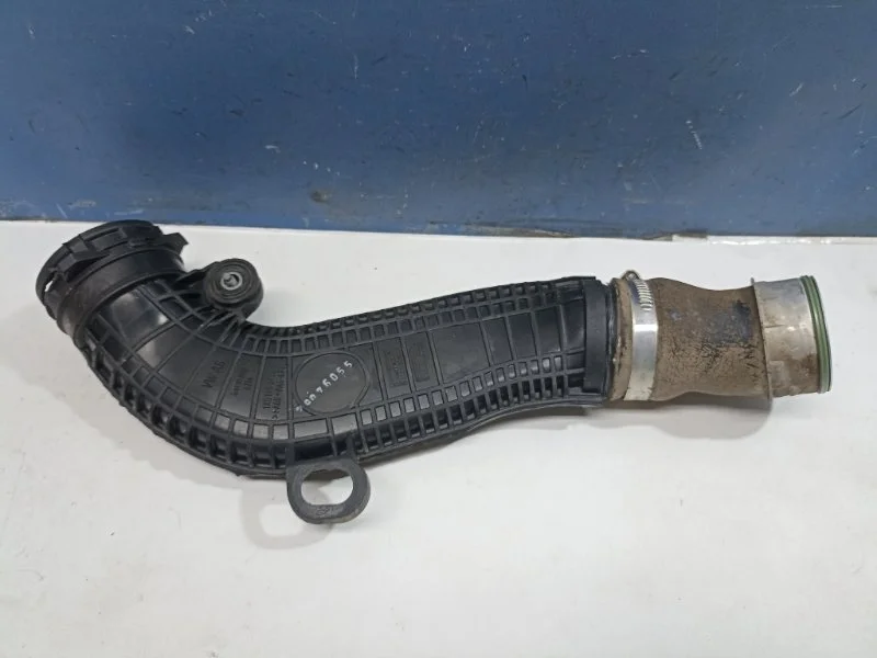 Патрубок интеркулера Volkswagen Passat Cc 2011 1K0145840R 2.0 CAW