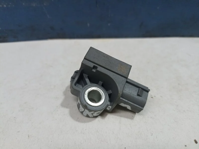 Датчик Airbag Hyundai Tucson 3 2018 95920B4000 TL 2.0 G4NA, передний