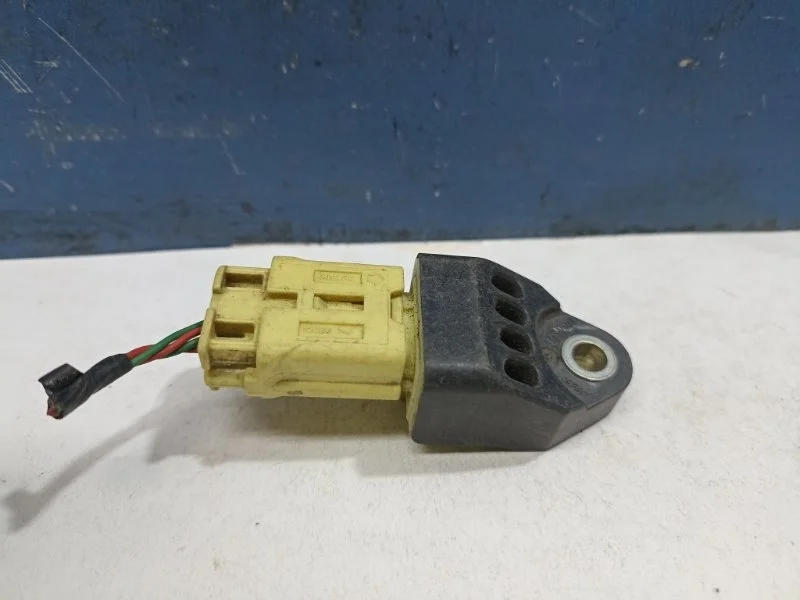 Датчик Airbag Toyota Camry 2007 8983142010 ACV40