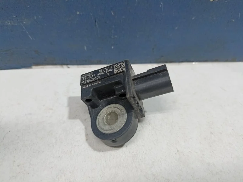 Датчик Airbag Kia Sorento 2 2015 959302P000 XM, задний левый