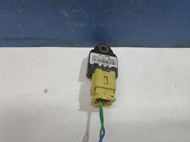 Датчик Airbag Kia Ceed 2010 959200A100 ED, передний