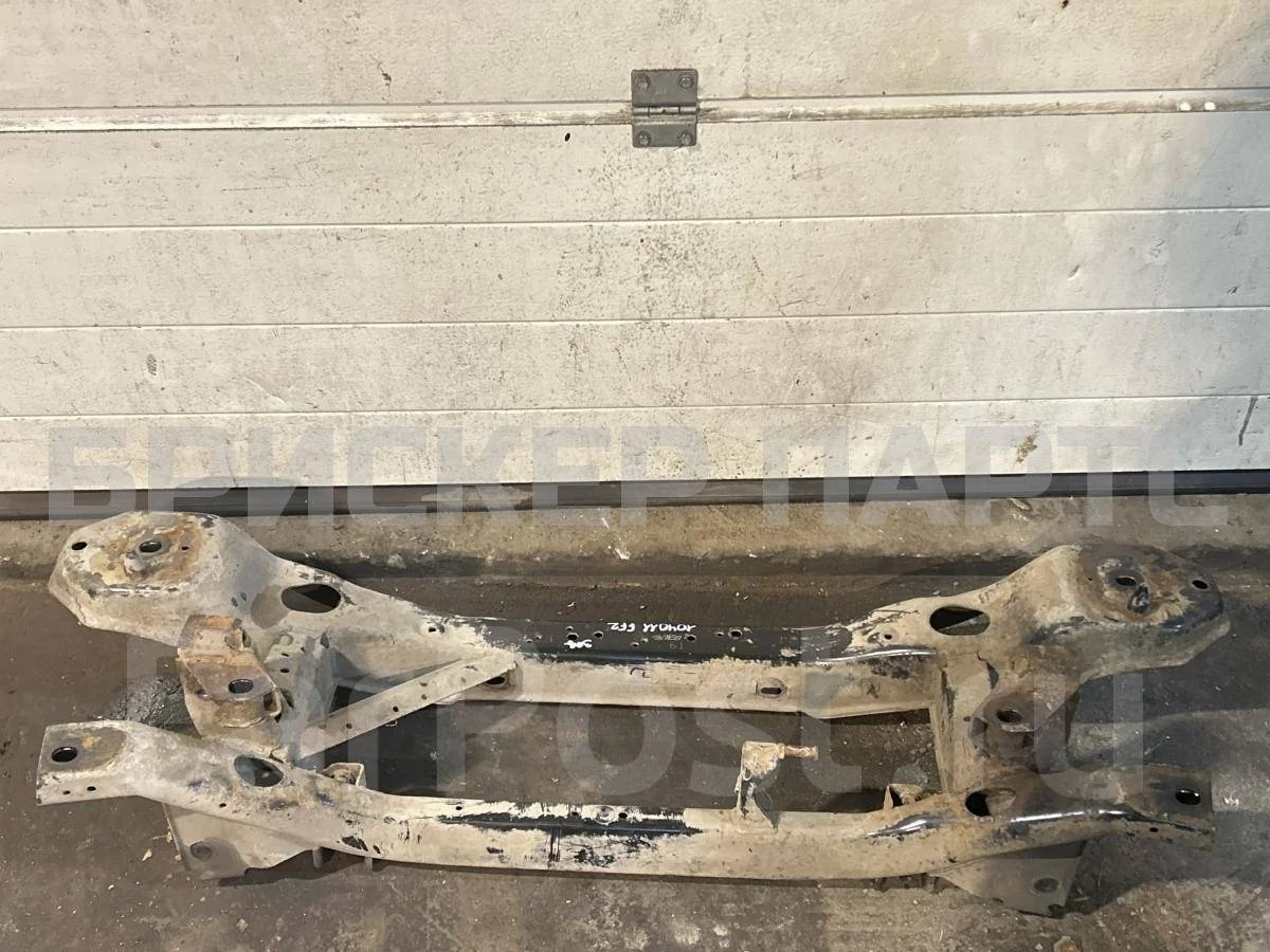 Подрамник задний Форд Фокус 2  рестайлинг