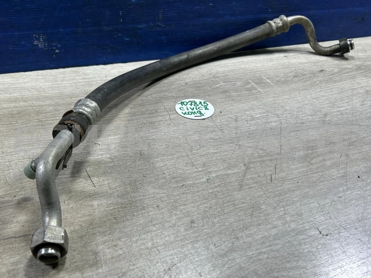 Трубка кондиционера Хонда Цивик 8 4D (FD)