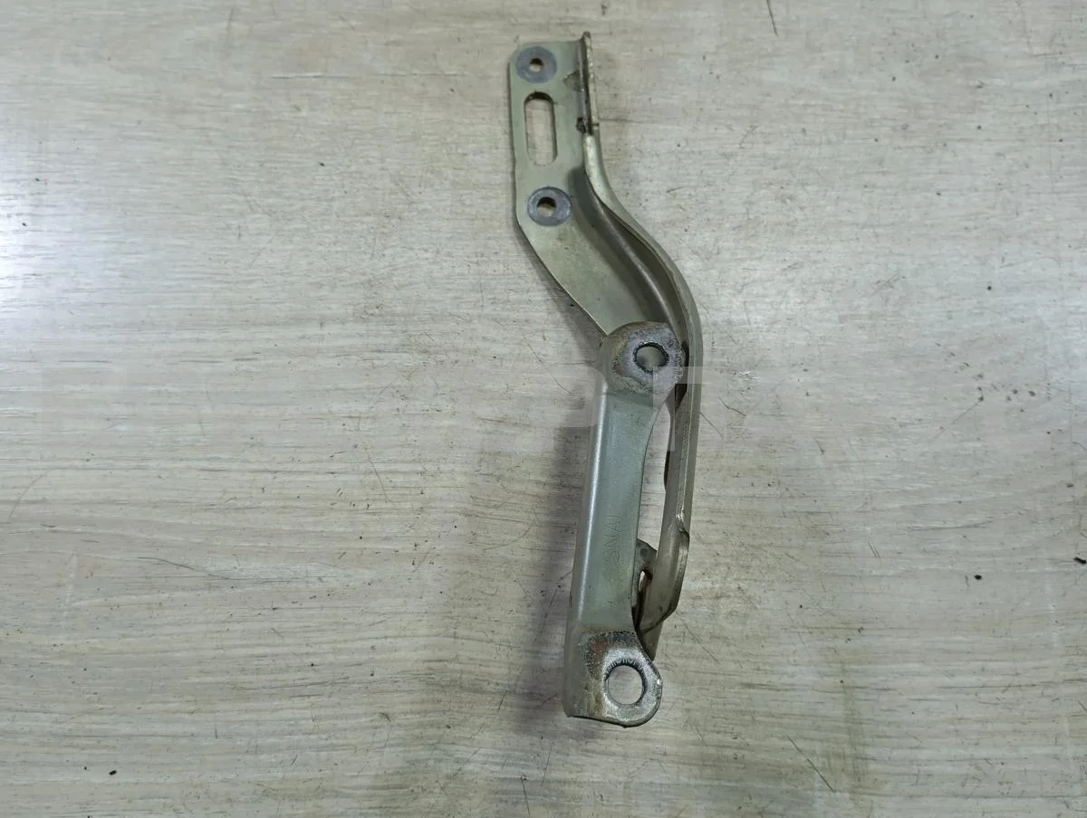 Петля капота левая Хонда Цивик 8 4D (FD)