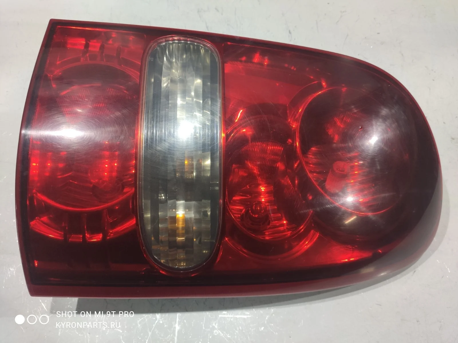 Фонарь SsangYong Rexton 2008 Y250